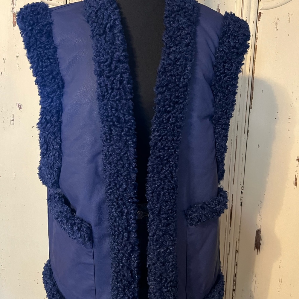 WWW NY Blue reversible vest